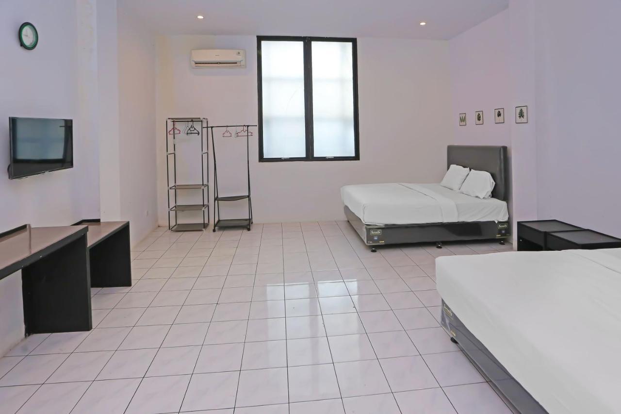 Collection O 92739 Hotel Pintu Besar ジャカルタ エクステリア 写真